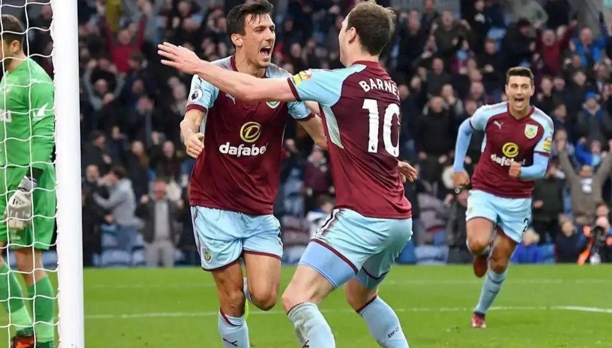 红海狂欢！谁将在利物浦对阵伯恩利的比赛中取得胜利？