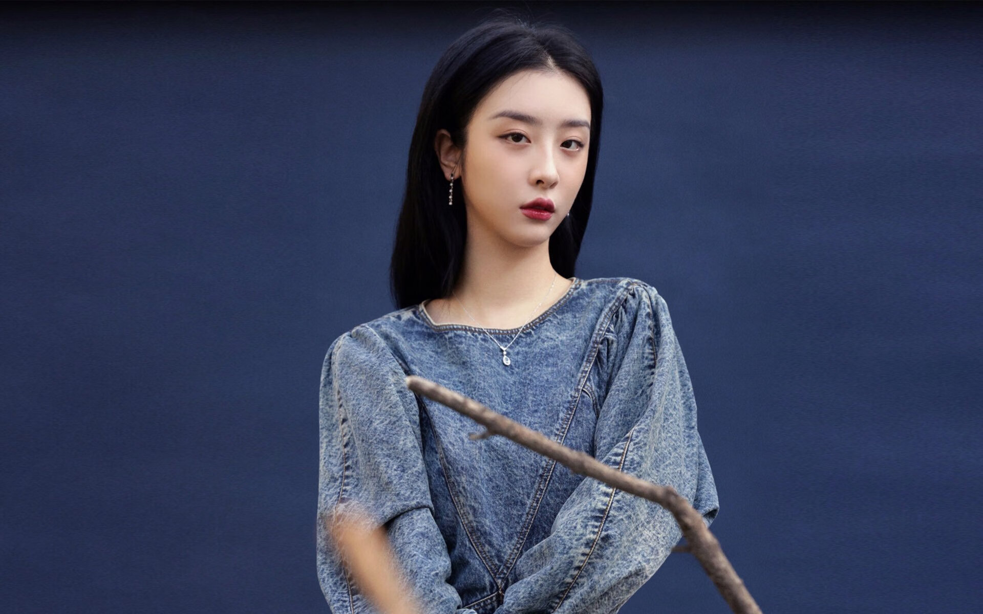 蒙特卡洛大师赛上的拉沃尔杯式绝杀，兹维列夫展现全场统治力