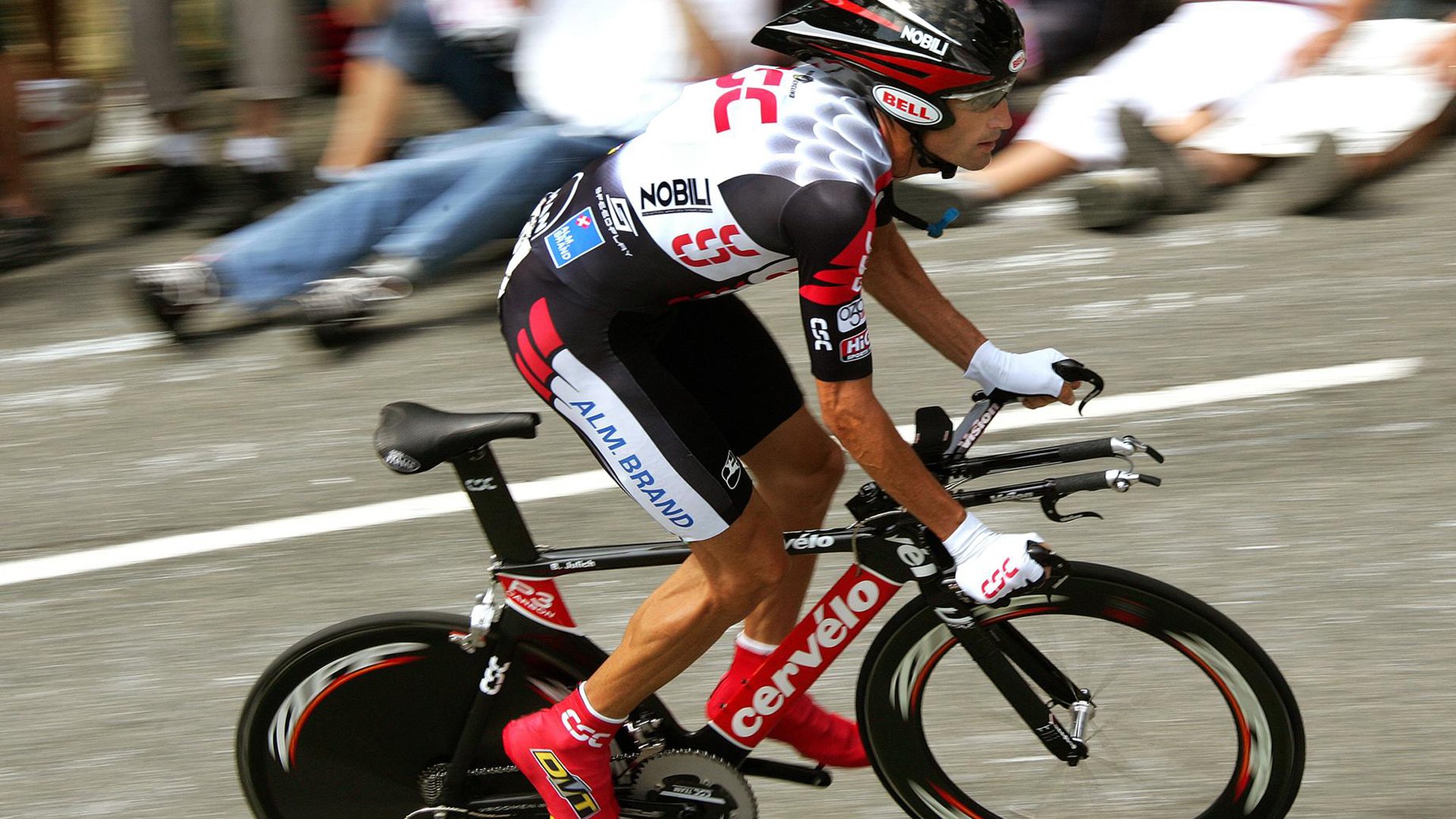 巴尔韦德指尖审判，加纳踏平乌拉圭埋葬十年积怨