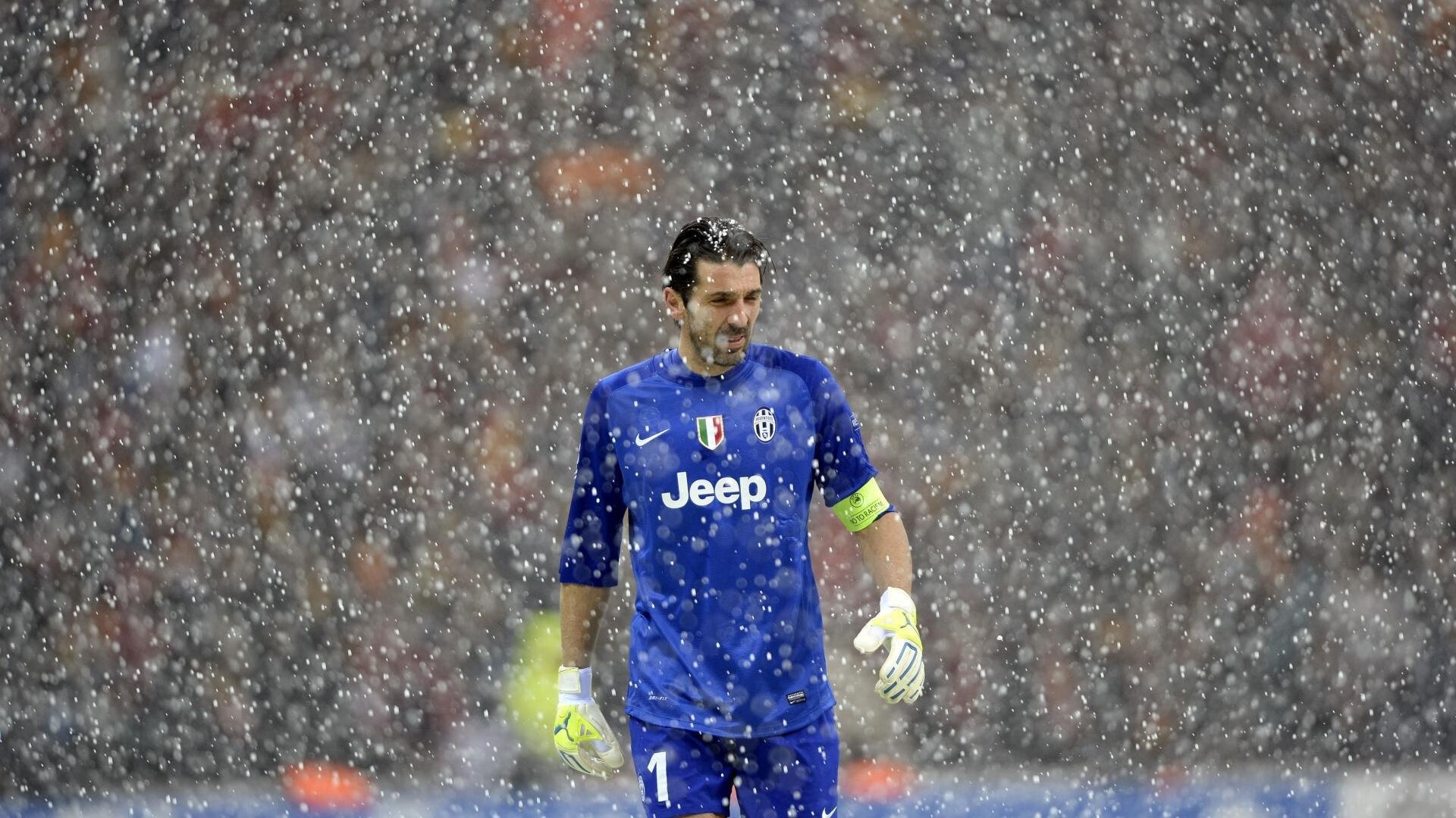 马克西的无声宣言，当抢七的聚光灯，照亮他成为铁闸的夜晚