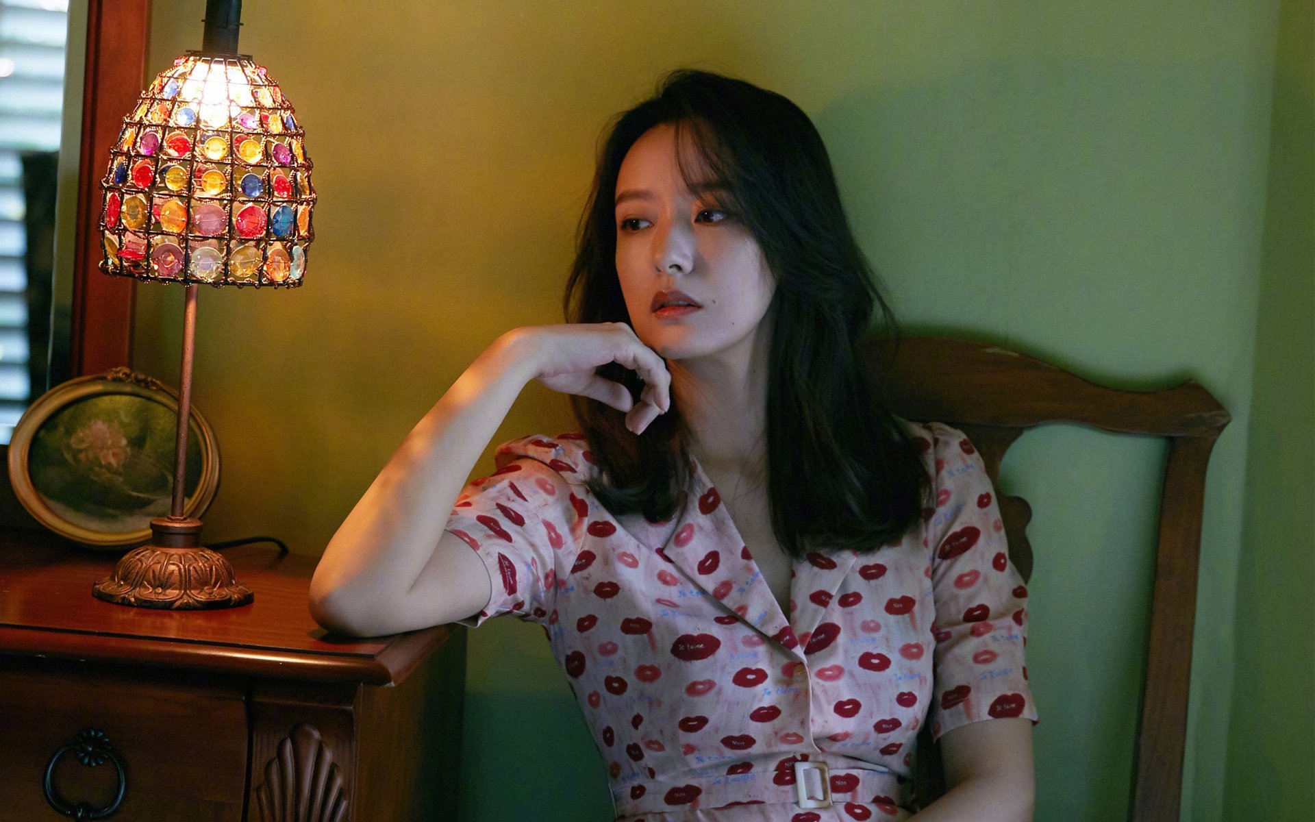 当格鲁吉亚的闪电劈开亚平宁，日本的集体浪潮淹没美利坚，体育世界新秩序的隐喻